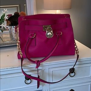 michael kors bright pink lock bag